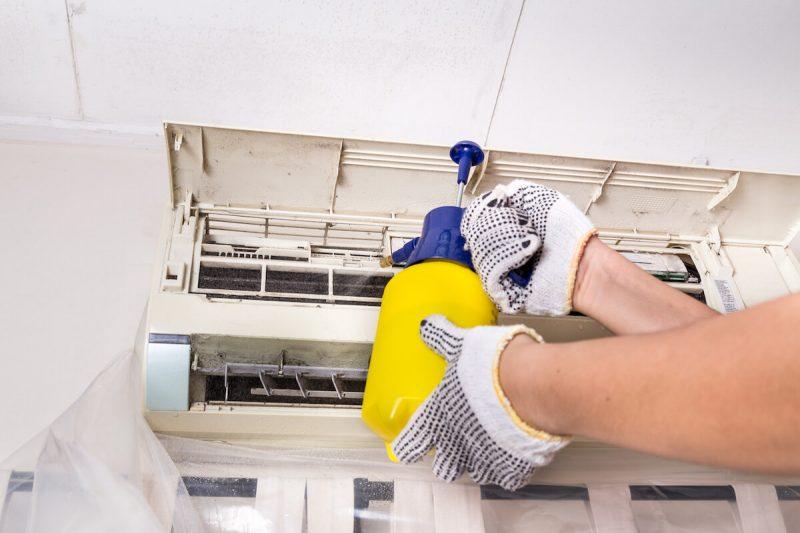 Is It Okay To Spray Water On An Air Con When Servicing It?